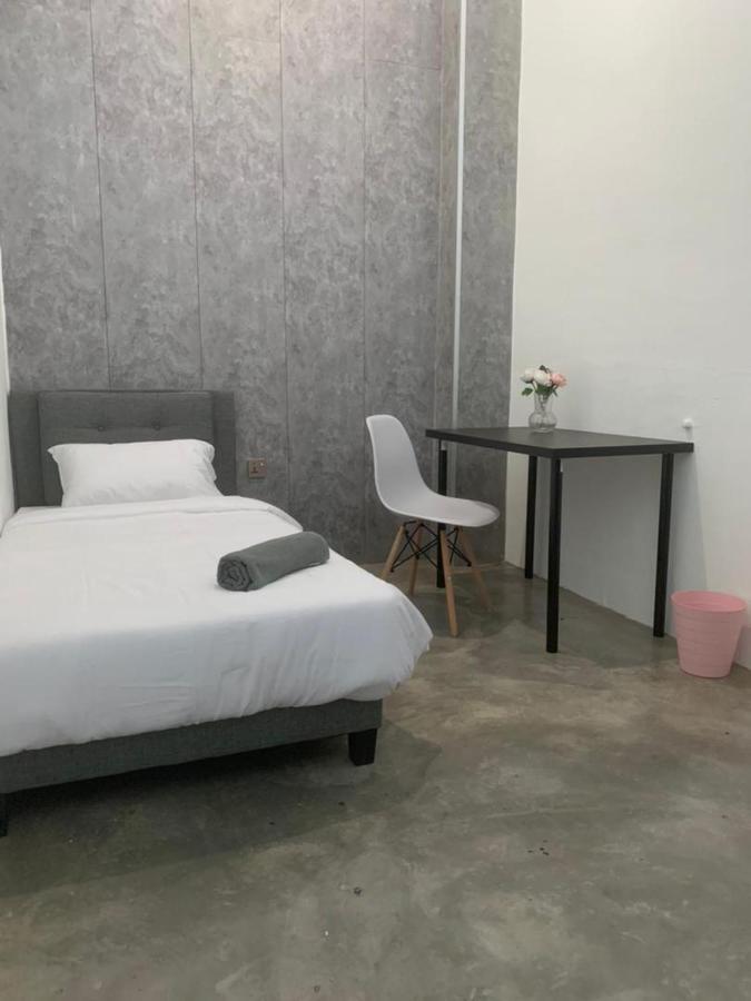 Kota Permai Mini Rest Room 99 Full Equipped Букит-Мертаджам Экстерьер фото
